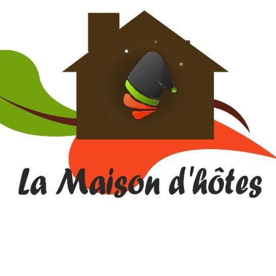 Maison D'Hote Les Notes Endormie Chambre Secrete Berzee Exterior photo